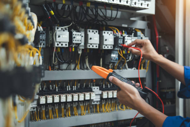 Best Electrical Outlet Repair  in De Soto, IA